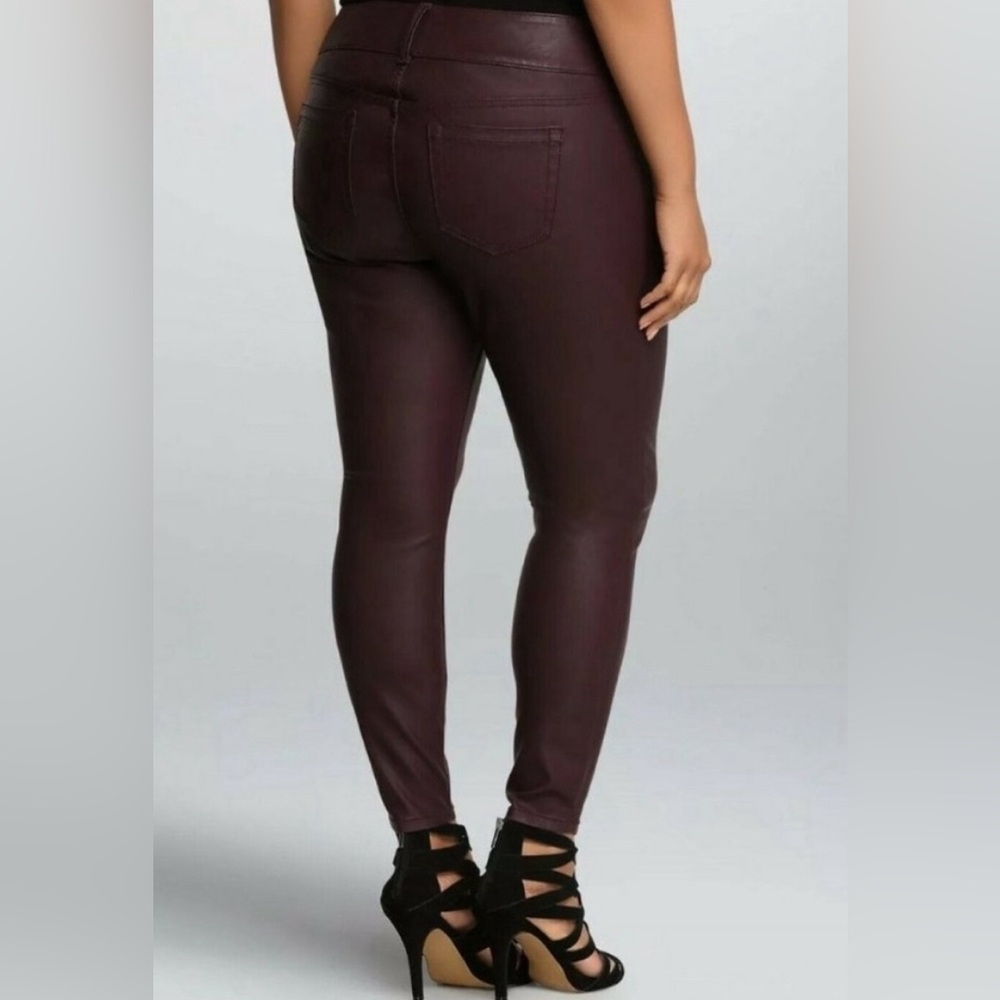 NWT Torrid Premium Faux Leather OxBlood Jeggings Size 26 - Picture 2 of 10